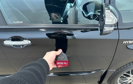 Toyota Voxy III, 2019 год, 2 999 900 рублей, 29 фотография