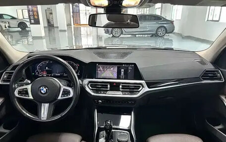 BMW 3 серия, 2021 год, 1 982 000 рублей, 17 фотография