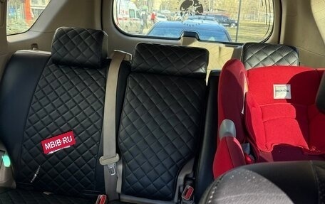 Toyota Land Cruiser Prado 150 рестайлинг 2, 2011 год, 3 000 000 рублей, 11 фотография