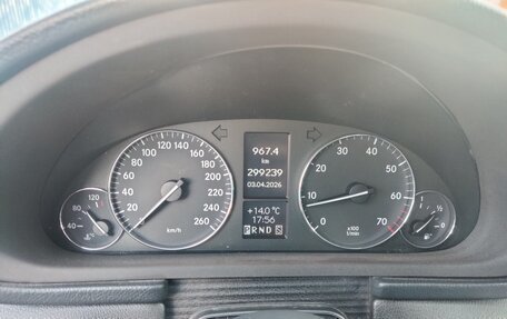 Mercedes-Benz C-Класс, 2000 год, 1 200 000 рублей, 11 фотография