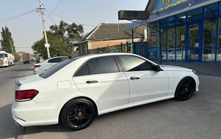 Mercedes-Benz E-Класс, 2014 год, 1 750 000 рублей, 2 фотография