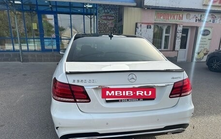 Mercedes-Benz E-Класс, 2014 год, 1 750 000 рублей, 4 фотография