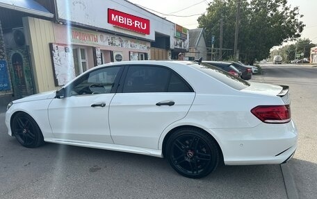 Mercedes-Benz E-Класс, 2014 год, 1 750 000 рублей, 3 фотография