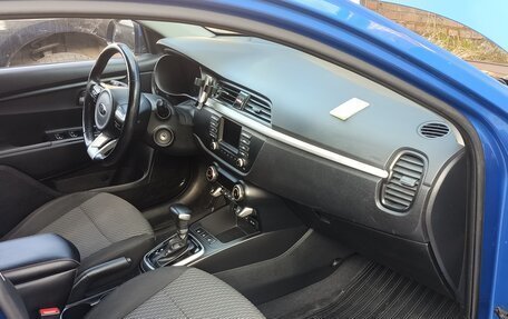 KIA Rio IV, 2017 год, 1 400 000 рублей, 9 фотография