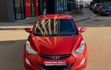 Hyundai Elantra V, 2012 год, 830 000 рублей, 3 фотография
