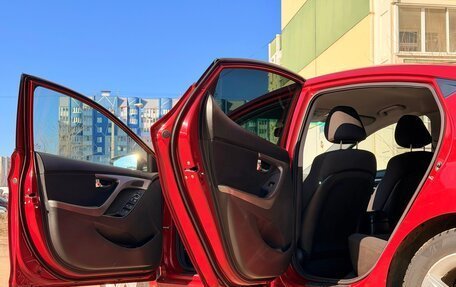 Hyundai Elantra V, 2012 год, 830 000 рублей, 14 фотография