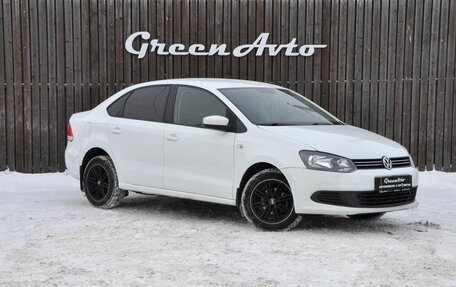 Volkswagen Polo VI (EU Market), 2014 год, 880 000 рублей, 3 фотография