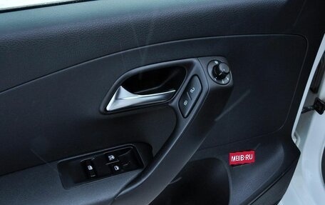 Volkswagen Polo VI (EU Market), 2014 год, 880 000 рублей, 10 фотография