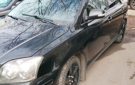 Toyota Avensis III рестайлинг, 2008 год, 670 000 рублей, 1 фотография