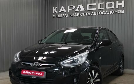 Hyundai Solaris II рестайлинг, 2013 год, 770 000 рублей, 1 фотография