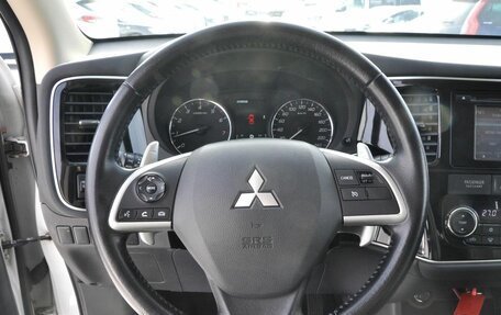 Mitsubishi Outlander III рестайлинг 3, 2014 год, 1 770 000 рублей, 12 фотография