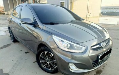 Hyundai Solaris II рестайлинг, 2015 год, 650 000 рублей, 1 фотография