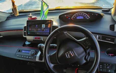 Honda Freed I, 2015 год, 1 350 000 рублей, 6 фотография