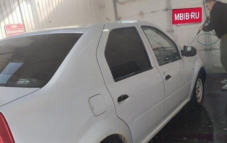 Renault Logan I, 2013 год, 180 000 рублей, 4 фотография