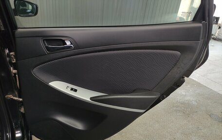 Hyundai Solaris II рестайлинг, 2013 год, 770 000 рублей, 17 фотография