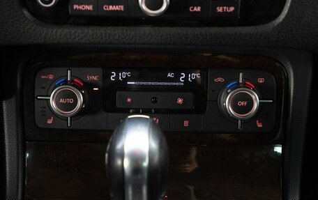 Volkswagen Touareg III, 2013 год, 2 045 000 рублей, 27 фотография