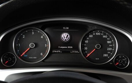 Volkswagen Touareg III, 2013 год, 2 045 000 рублей, 30 фотография