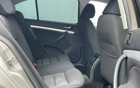 Skoda Octavia, 2010 год, 650 000 рублей, 12 фотография