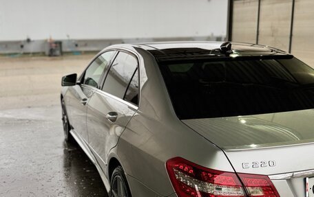 Mercedes-Benz E-Класс, 2012 год, 1 800 000 рублей, 6 фотография