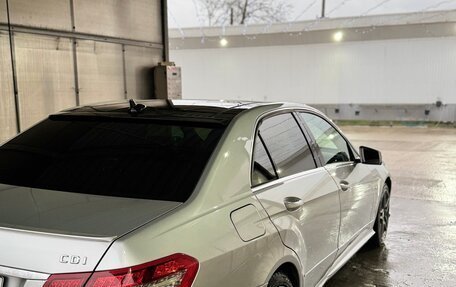 Mercedes-Benz E-Класс, 2012 год, 1 800 000 рублей, 5 фотография