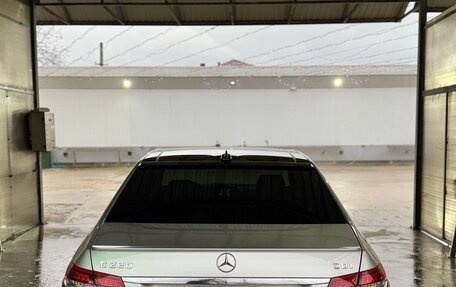 Mercedes-Benz E-Класс, 2012 год, 1 800 000 рублей, 4 фотография