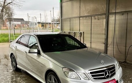 Mercedes-Benz E-Класс, 2012 год, 1 800 000 рублей, 2 фотография