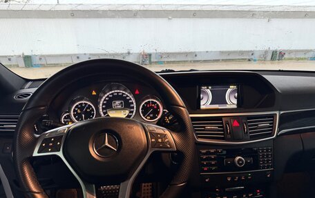 Mercedes-Benz E-Класс, 2012 год, 1 800 000 рублей, 9 фотография