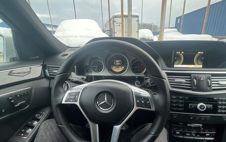 Mercedes-Benz E-Класс, 2012 год, 1 800 000 рублей, 10 фотография