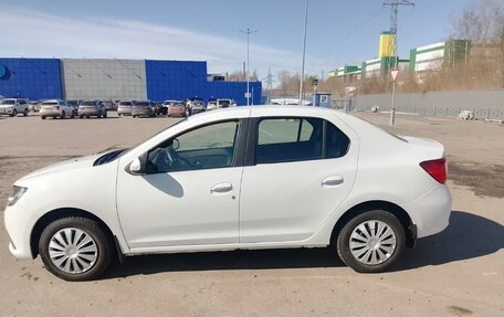 Renault Logan II, 2015 год, 650 000 рублей, 5 фотография