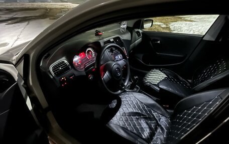 Volkswagen Polo VI (EU Market), 2012 год, 600 000 рублей, 13 фотография