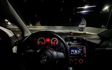 Volkswagen Polo VI (EU Market), 2012 год, 600 000 рублей, 9 фотография