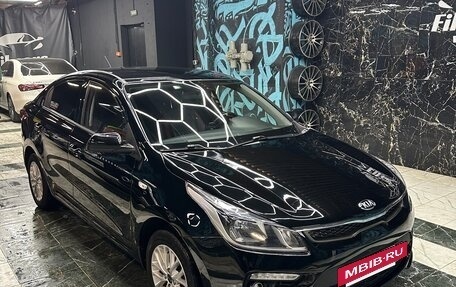 KIA Rio IV, 2019 год, 1 450 000 рублей, 2 фотография