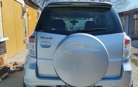 Toyota Rush II, 2010 год, 1 100 000 рублей, 2 фотография