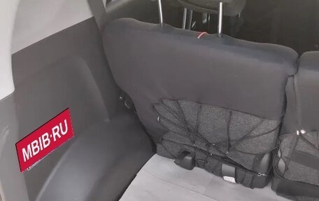 Toyota Rush II, 2010 год, 1 100 000 рублей, 14 фотография