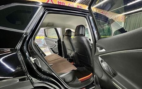 Chevrolet Tracker, 2019 год, 1 050 000 рублей, 14 фотография