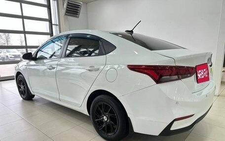 Hyundai Solaris II рестайлинг, 2018 год, 949 900 рублей, 6 фотография