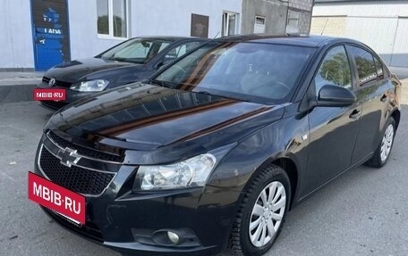 Chevrolet Cruze II, 2012 год, 600 000 рублей, 2 фотография