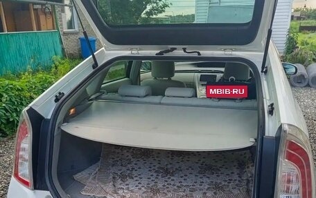 Toyota Prius, 2012 год, 1 300 000 рублей, 7 фотография