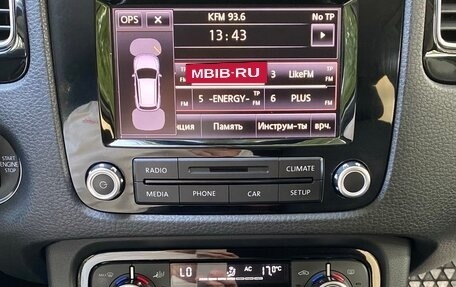 Volkswagen Touareg III, 2011 год, 1 970 000 рублей, 16 фотография