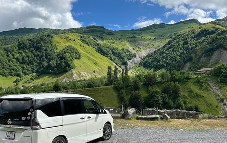 Nissan Serena IV, 2018 год, 2 100 000 рублей, 21 фотография