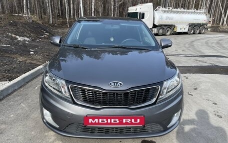 KIA Rio III рестайлинг, 2012 год, 800 000 рублей, 2 фотография