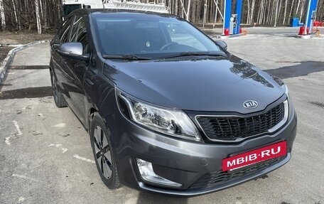 KIA Rio III рестайлинг, 2012 год, 800 000 рублей, 3 фотография