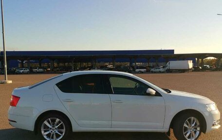 Skoda Octavia, 2017 год, 1 720 000 рублей, 2 фотография