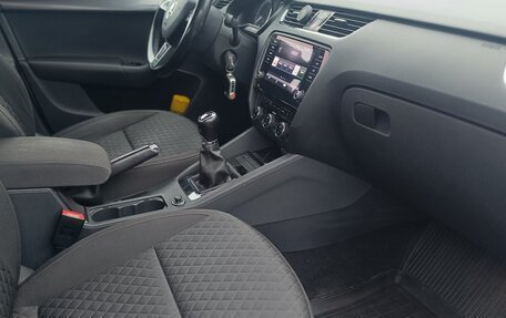 Skoda Octavia, 2017 год, 1 720 000 рублей, 12 фотография