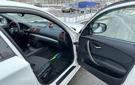 BMW 1 серия, 2010 год, 915 000 рублей, 6 фотография