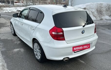 BMW 1 серия, 2010 год, 915 000 рублей, 4 фотография