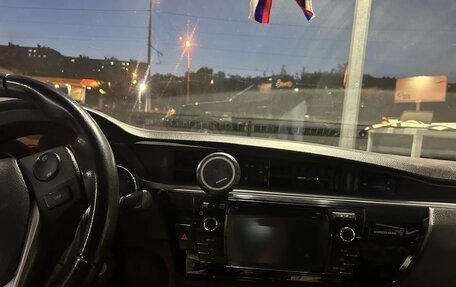 Toyota Corolla, 2013 год, 990 000 рублей, 5 фотография