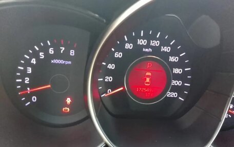 KIA Rio III рестайлинг, 2015 год, 880 000 рублей, 7 фотография