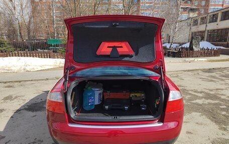 Audi A4, 2002 год, 750 000 рублей, 8 фотография