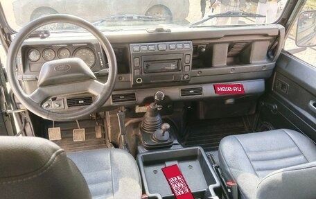 Land Rover Defender I, 2005 год, 2 300 000 рублей, 9 фотография